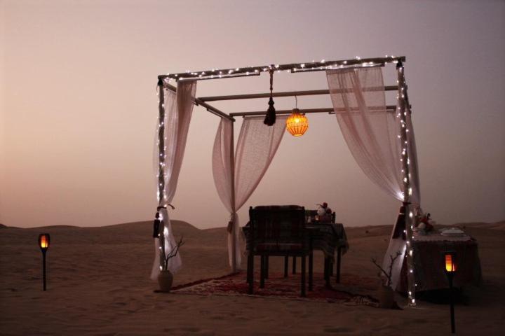 Legend Desert Camp Fulayj al Masha'ikh المظهر الخارجي الصورة