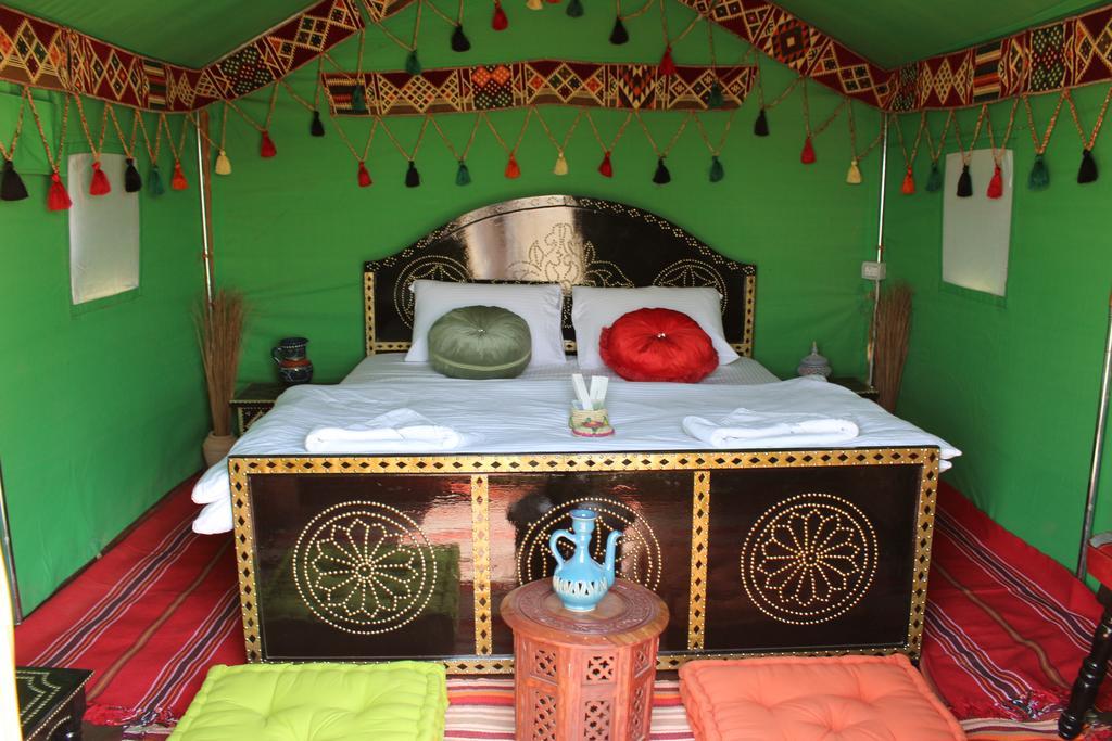 Legend Desert Camp Fulayj al Masha'ikh المظهر الخارجي الصورة