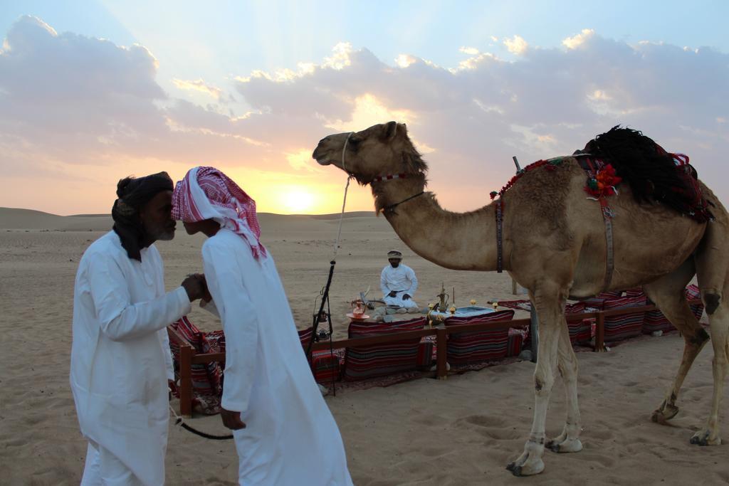 Legend Desert Camp Fulayj al Masha'ikh المظهر الخارجي الصورة