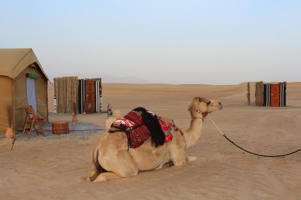 Legend Desert Camp Fulayj al Masha'ikh المظهر الخارجي الصورة