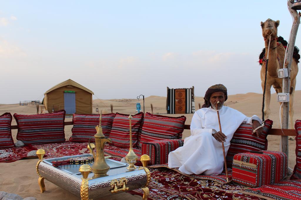 Legend Desert Camp Fulayj al Masha'ikh المظهر الخارجي الصورة