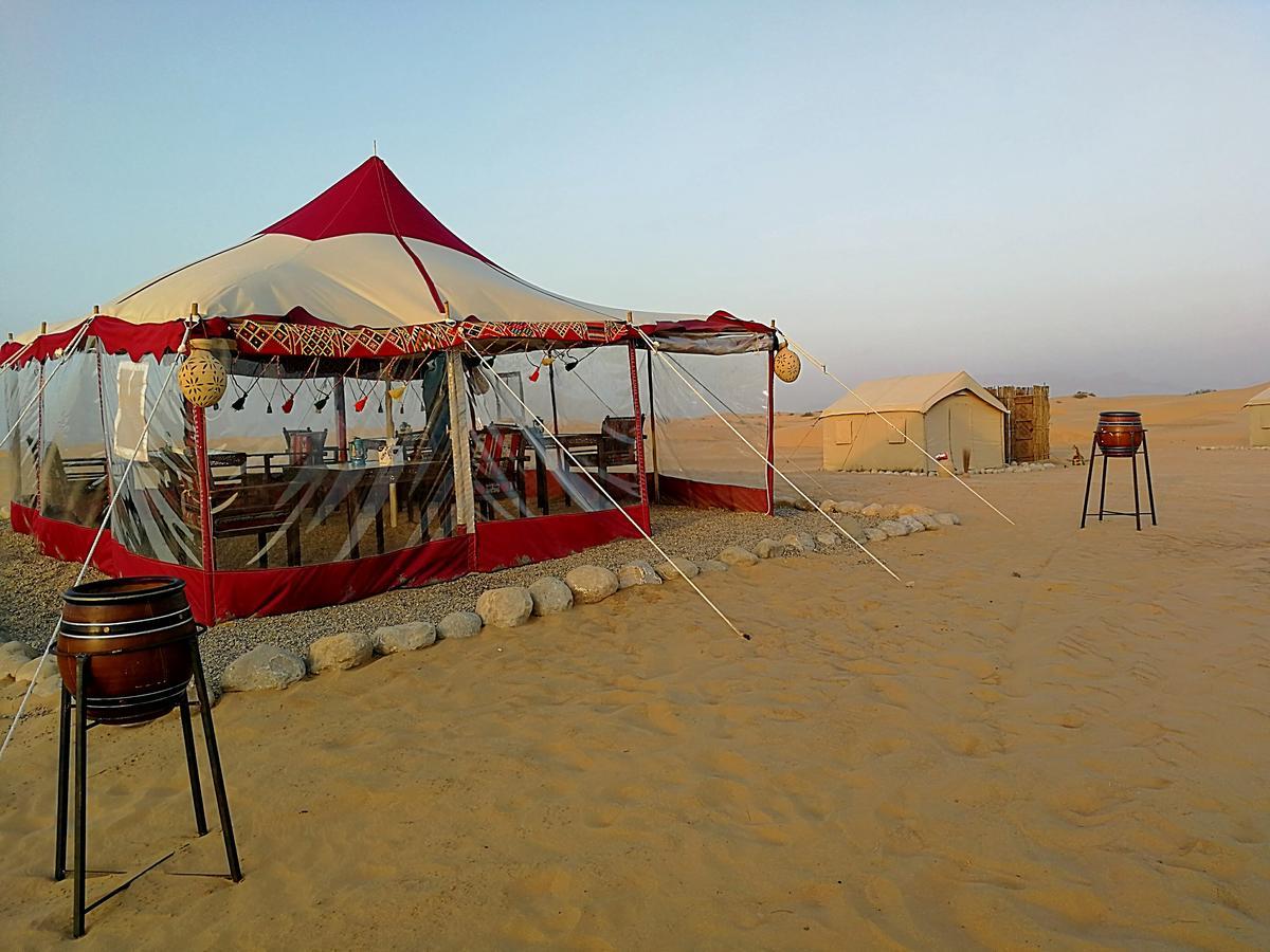 Legend Desert Camp Fulayj al Masha'ikh المظهر الخارجي الصورة